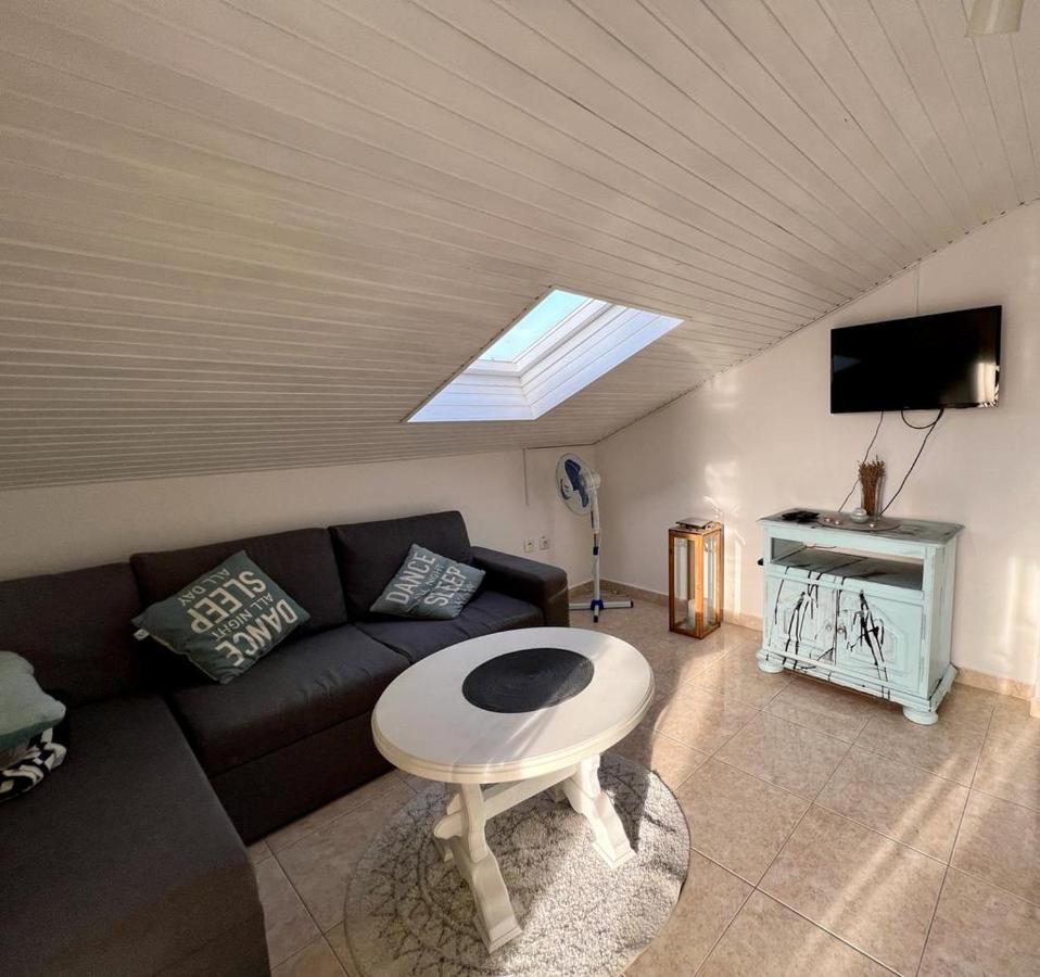 Apartmani Aneri Vir Room photo